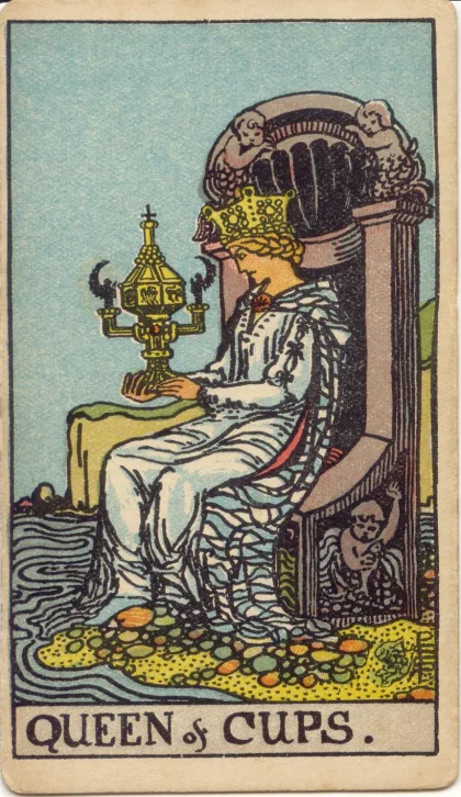 Queen of Cups — The 1909 London Deck